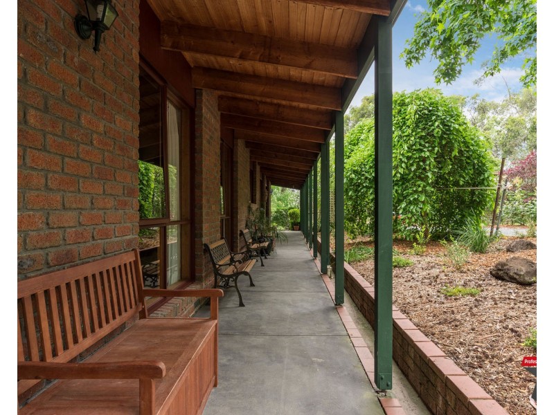 28 Romeo Road, Healesville VIC 3777