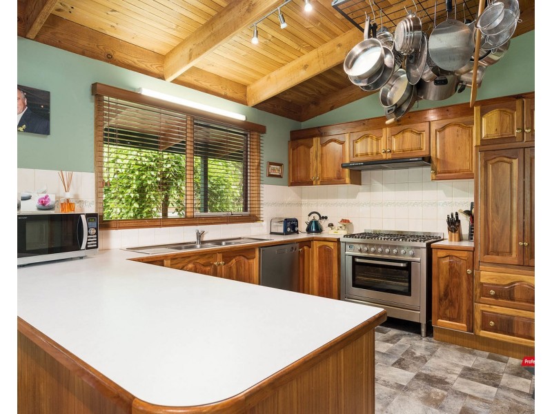 28 Romeo Road, Healesville VIC 3777