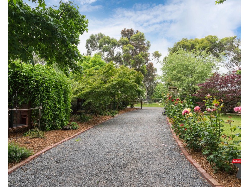 28 Romeo Road, Healesville VIC 3777