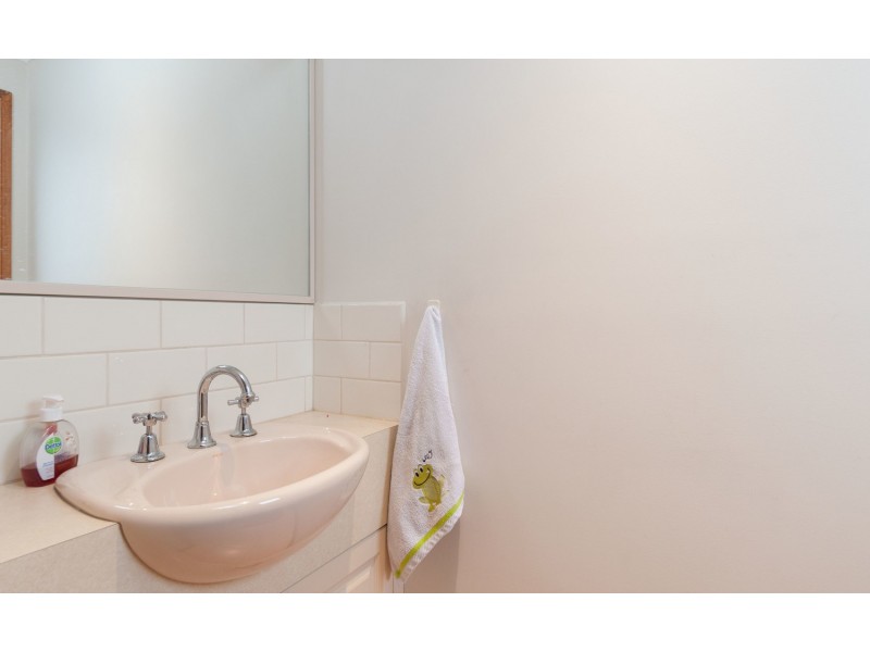 1b John Street, Lilydale VIC 3140