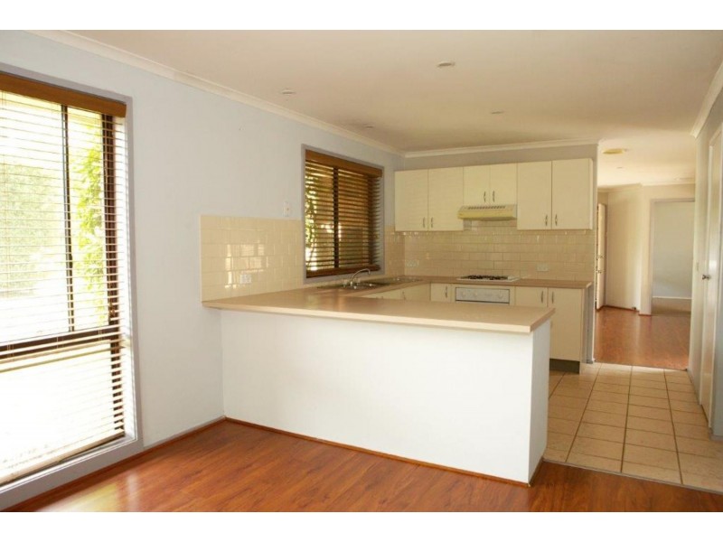 8 Muir Smyth Place, Mount Evelyn VIC 3796