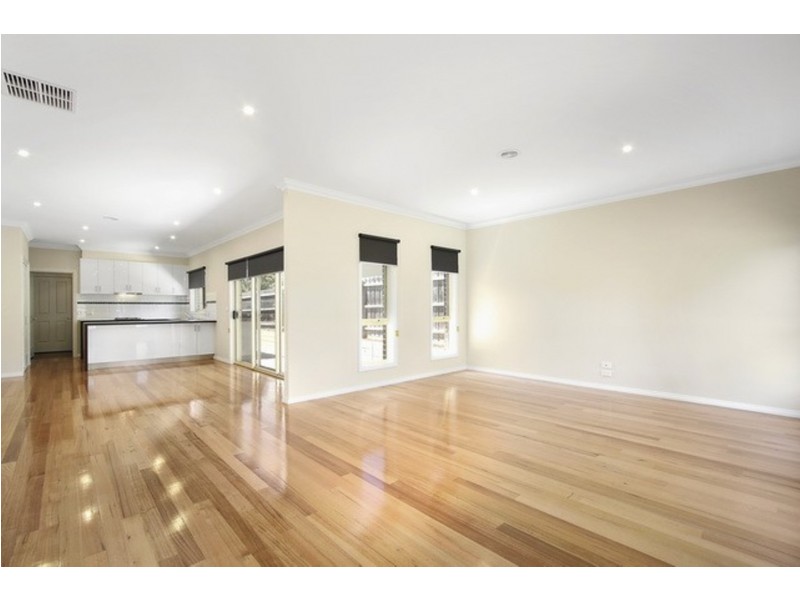 27 Old Gippsland Road, Lilydale VIC 3140