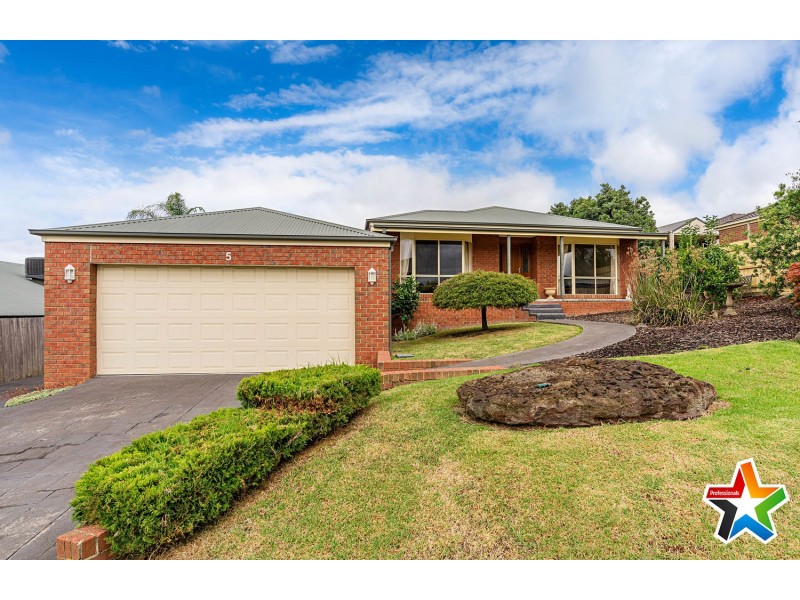 5 Shadi Rise, Yarra Glen VIC 3775