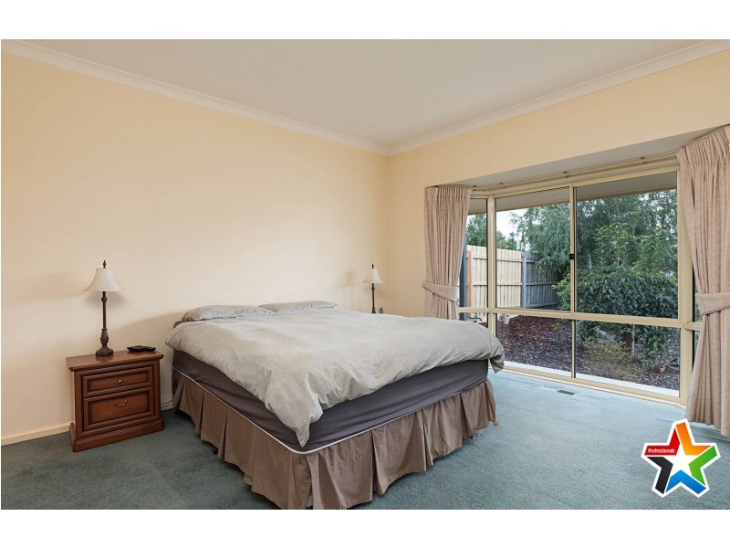 5 Shadi Rise, Yarra Glen VIC 3775