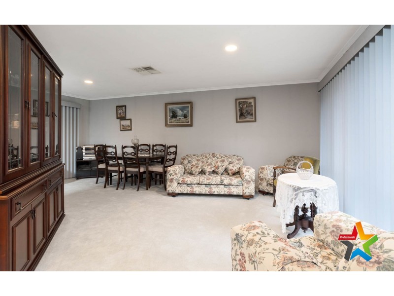 22 The Circuit, Lilydale VIC 3140