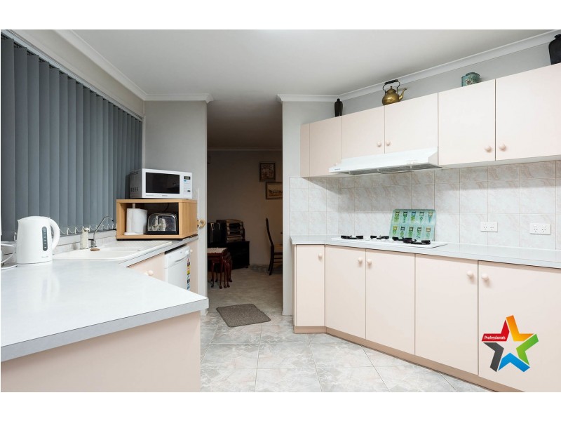 22 The Circuit, Lilydale VIC 3140