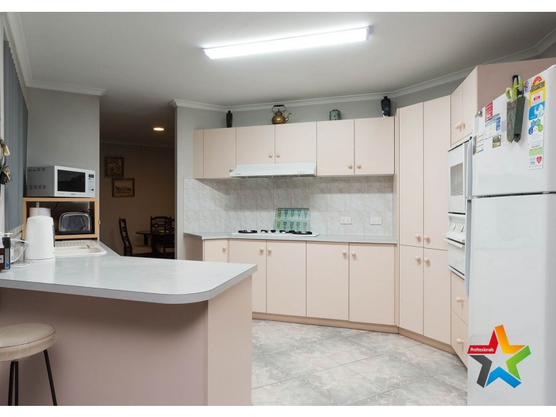 22 The Circuit, Lilydale VIC 3140