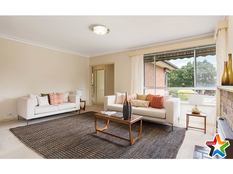 128 Manchester Road, Mooroolbark VIC 3138