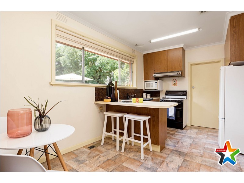 128 Manchester Road, Mooroolbark VIC 3138