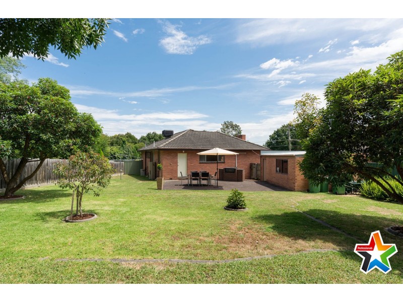 128 Manchester Road, Mooroolbark VIC 3138