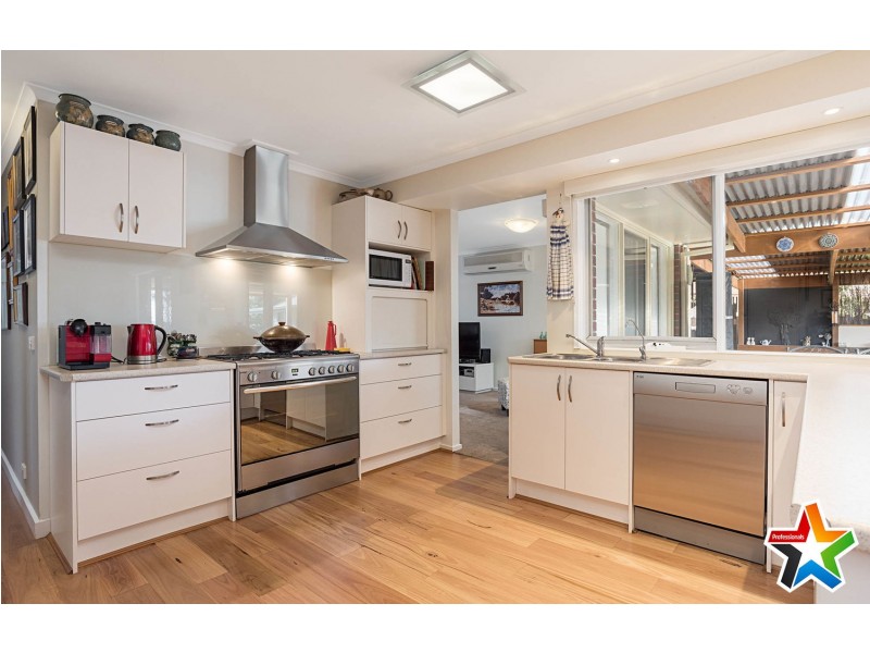 8 Britannia Way, Lilydale VIC 3140