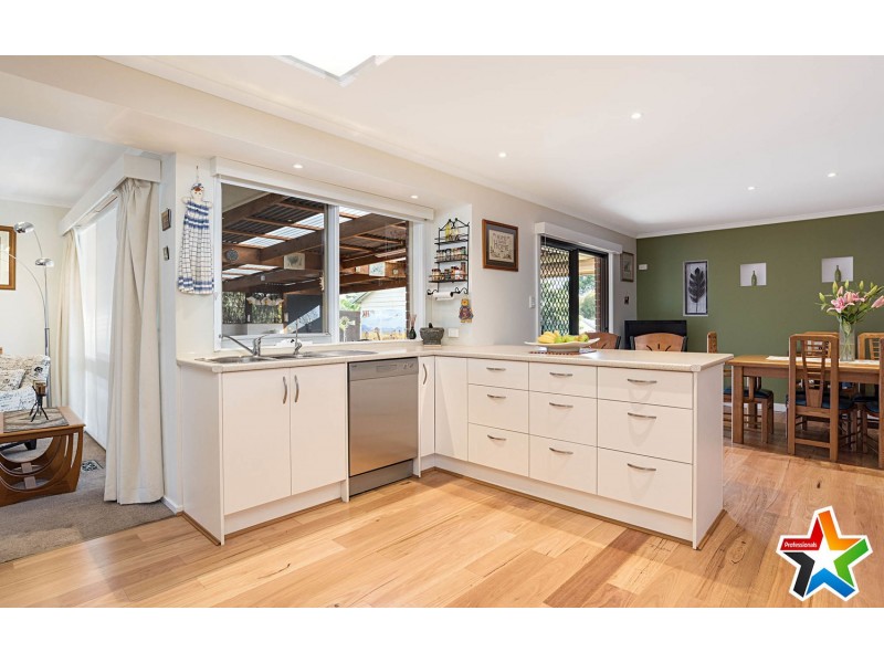 8 Britannia Way, Lilydale VIC 3140