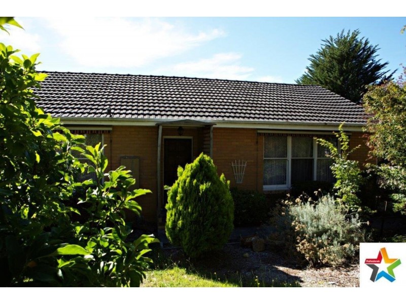 1/26 Hereford Road, Mount Evelyn VIC 3796