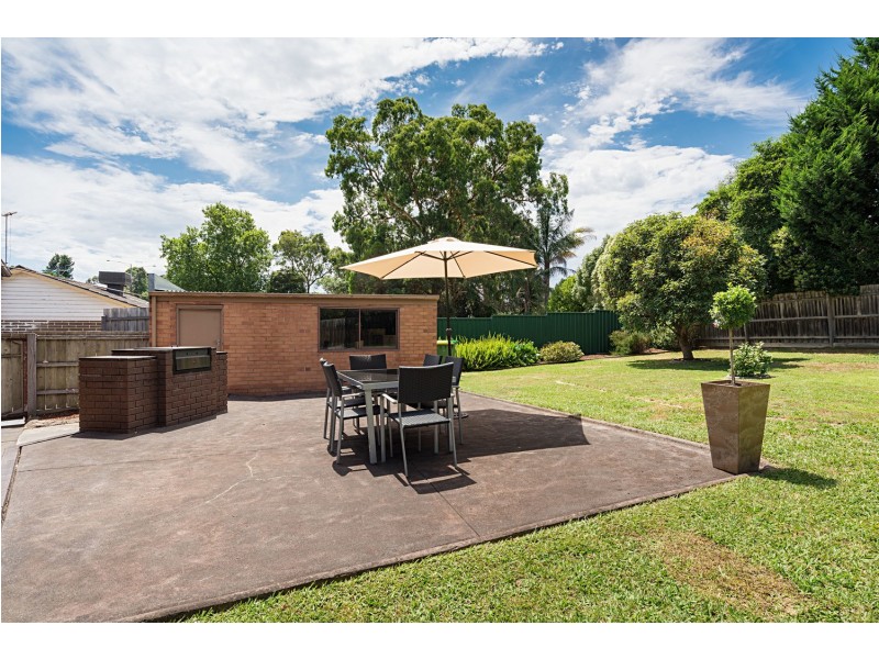 128 Manchester Road, Mooroolbark VIC 3138