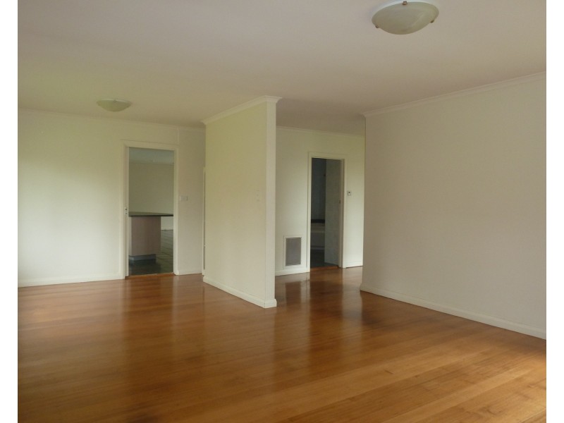 60 Dorset Road, Croydon VIC 3136