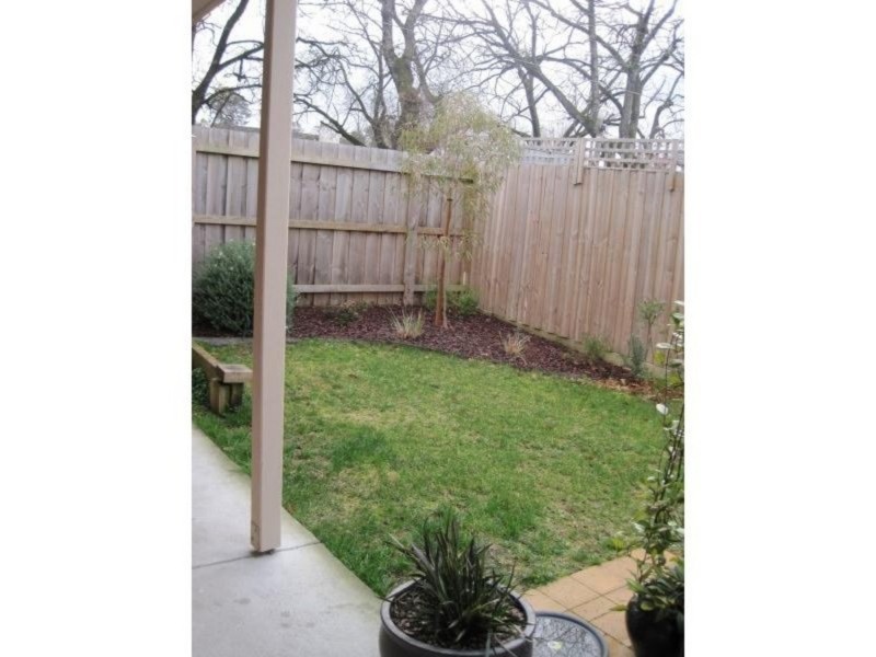 1/30 Cavehill Road, Lilydale VIC 3140