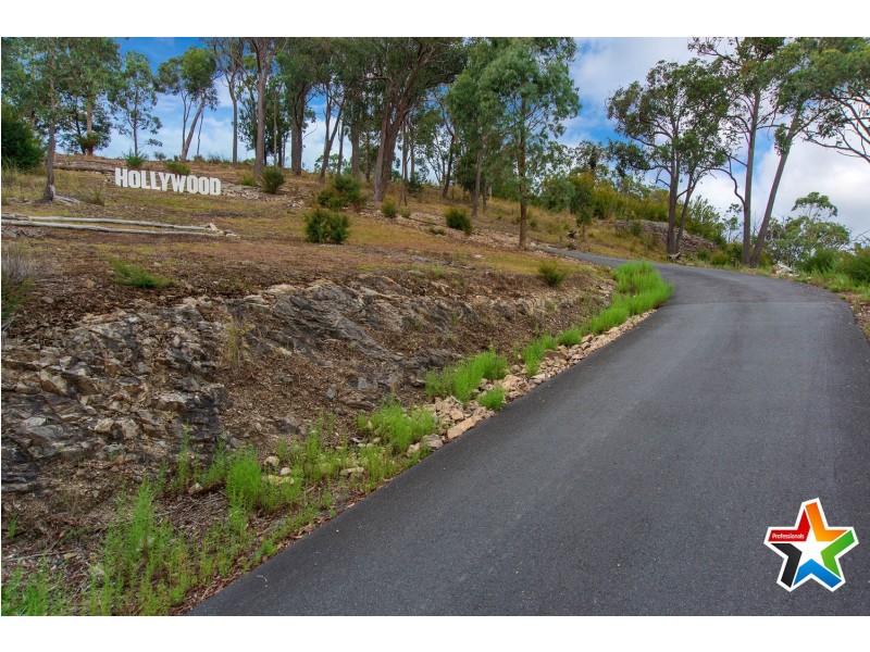 70 Leonard Road, Lilydale VIC 3140