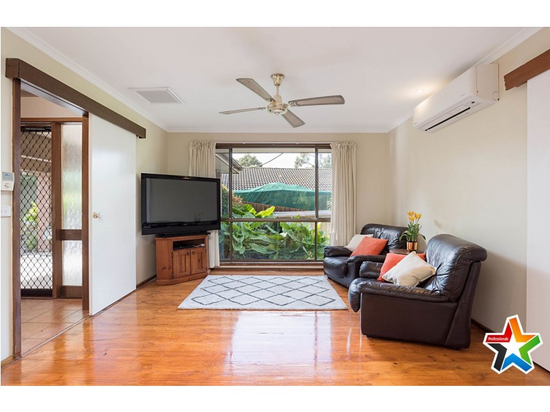 11 Hickman Place, Seville VIC 3139