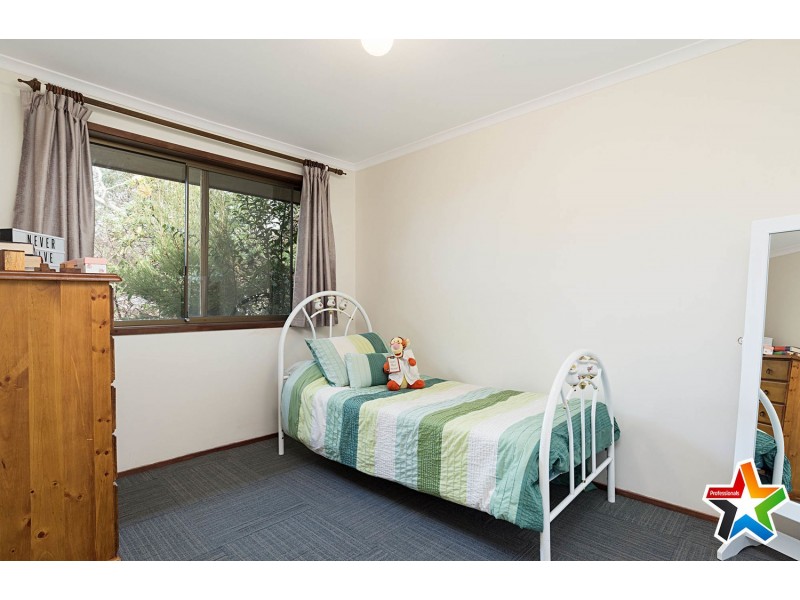 11 Hickman Place, Seville VIC 3139