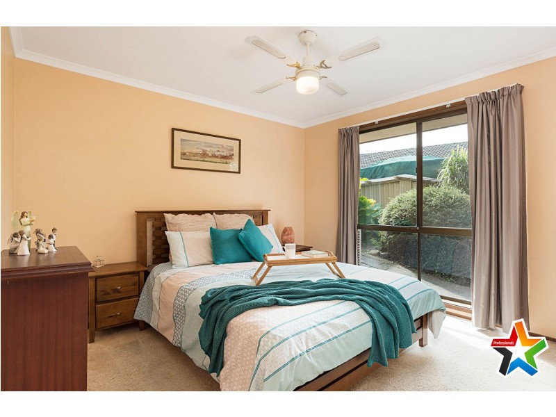 11 Hickman Place, Seville VIC 3139