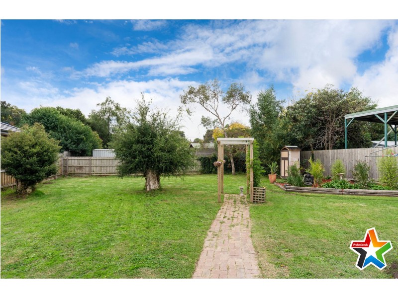 57 Beresford Road, Lilydale VIC 3140