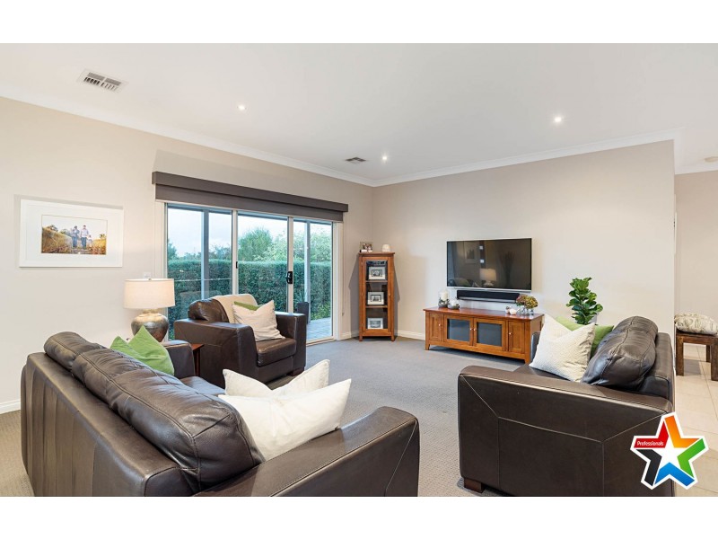 6 Wedgewood Court, Yarra Glen VIC 3775