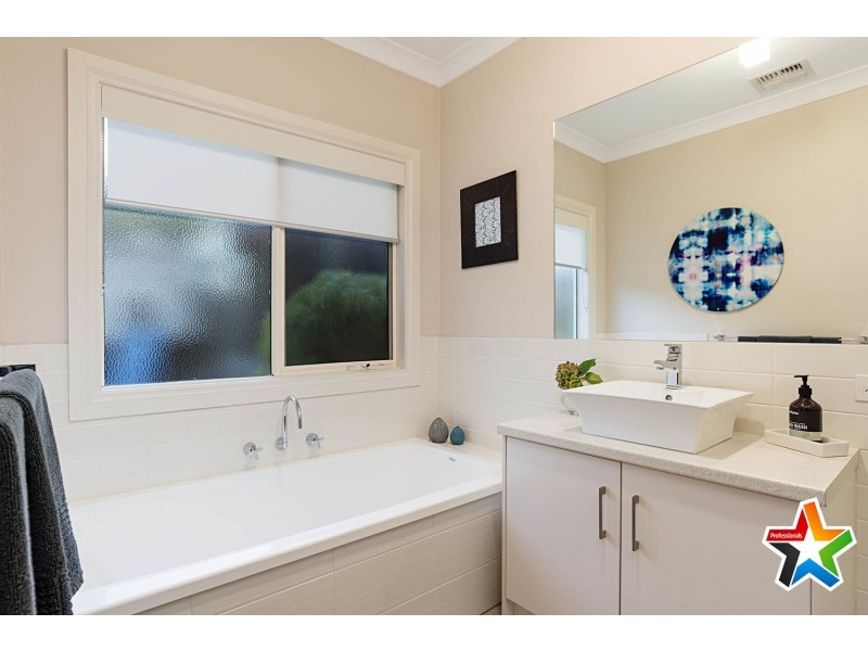 6 Wedgewood Court, Yarra Glen VIC 3775