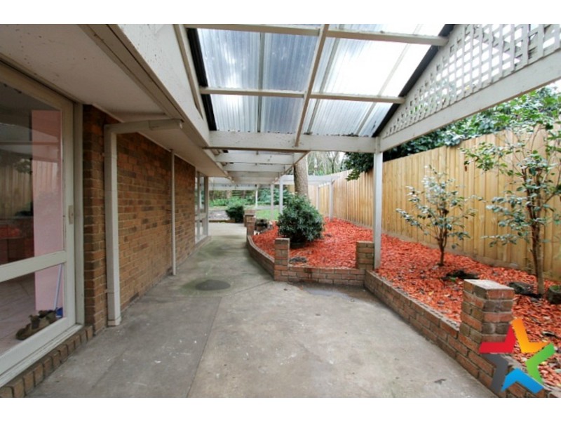 26 Kirkford Drive, Mooroolbark VIC 3138