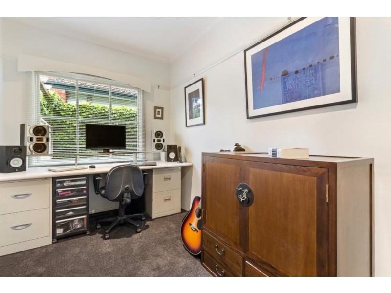 4 Caroline Street, Ringwood VIC 3134