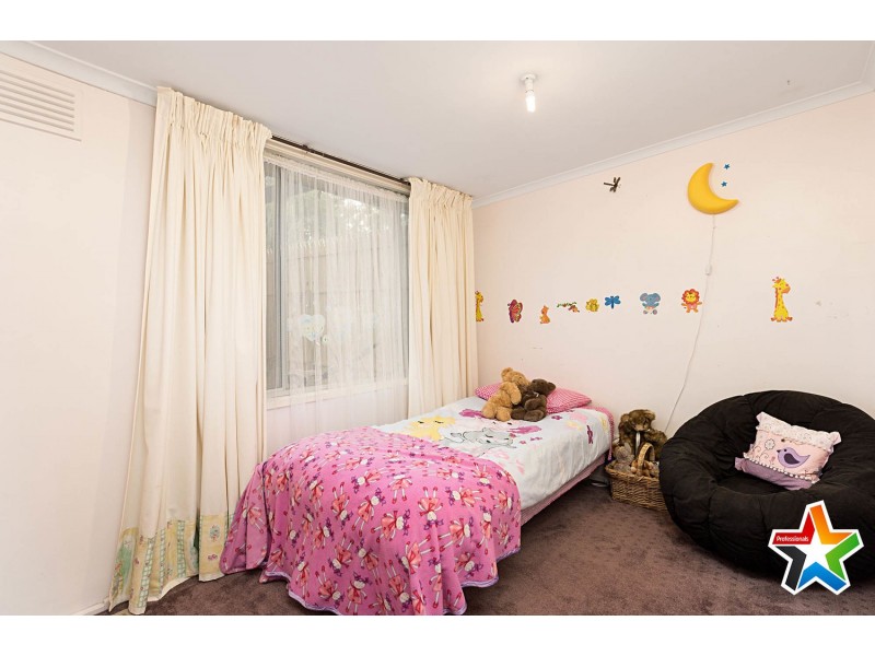 17 Old Warburton Road, Seville VIC 3139