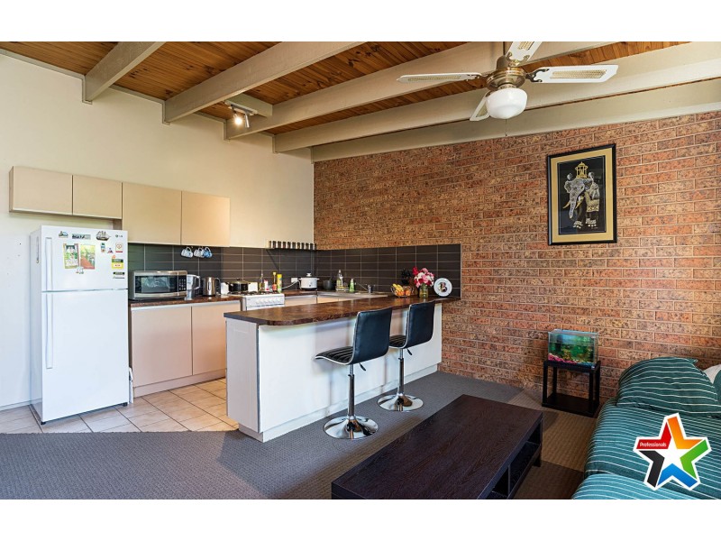 3/2b John Street, Lilydale VIC 3140