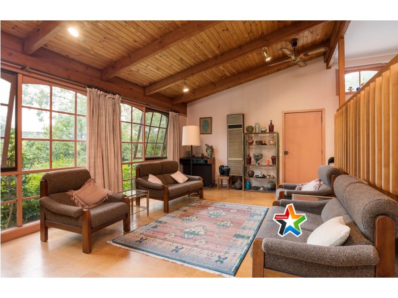 36 Glen Dhu Road, Kilsyth VIC 3137