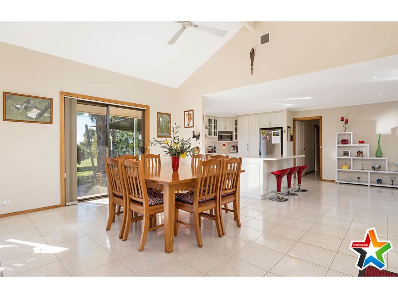 10 Macintyre Lane, Yering VIC 3770