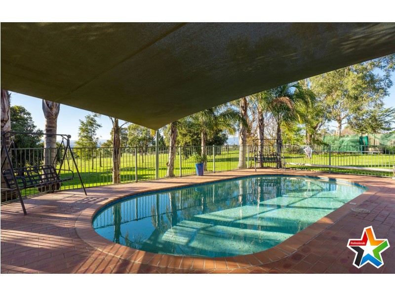 10 Macintyre Lane, Yering VIC 3770