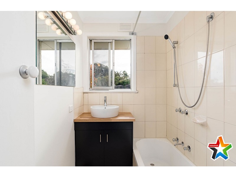 3/50 Livingstone Street, Coburg North VIC 3058