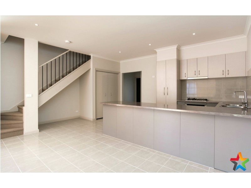 17 Gladstone Street, Lilydale VIC 3140