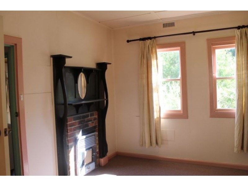 32 Inverness Road, Montrose VIC 3765