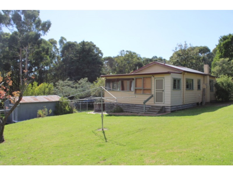 32 Inverness Road, Montrose VIC 3765