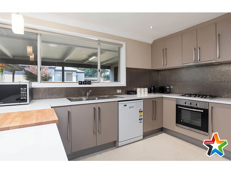 76 Cavehill Road, Lilydale VIC 3140