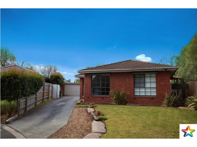 6 Coniston Close, Croydon Hills VIC 3136