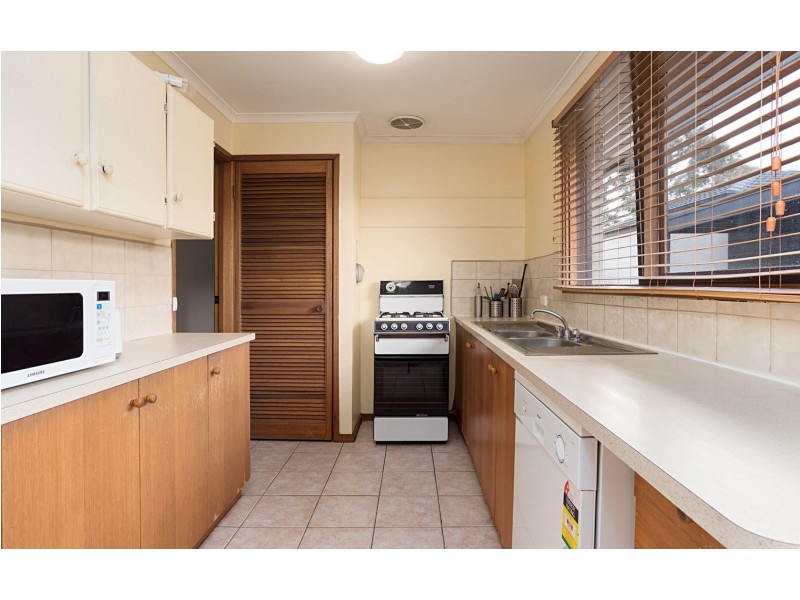 1/17 Kimberley Drive, Chirnside Park VIC 3116