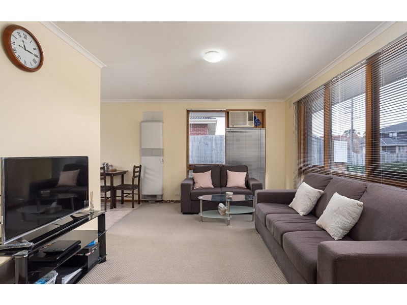1/17 Kimberley Drive, Chirnside Park VIC 3116