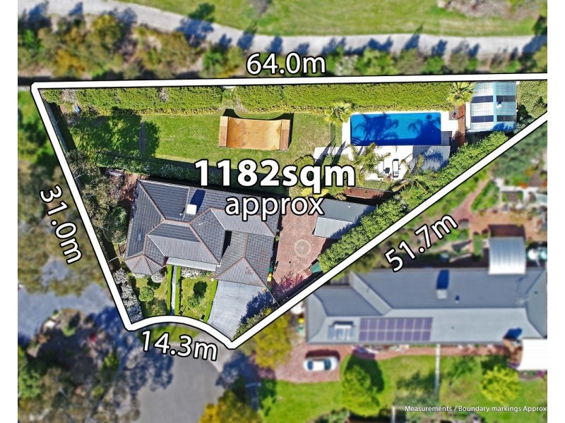 4 French Close, Mooroolbark VIC 3138