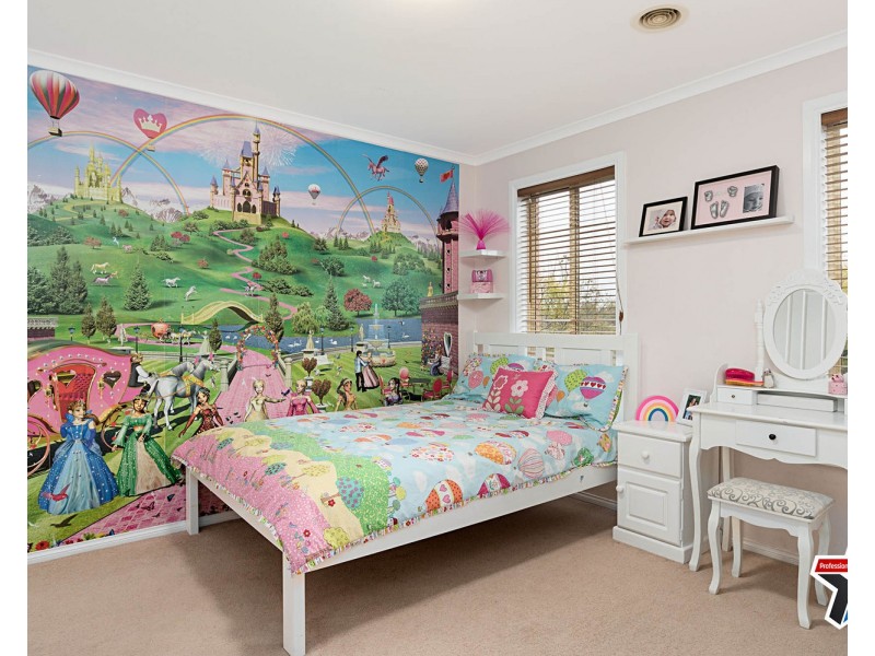 4 French Close, Mooroolbark VIC 3138