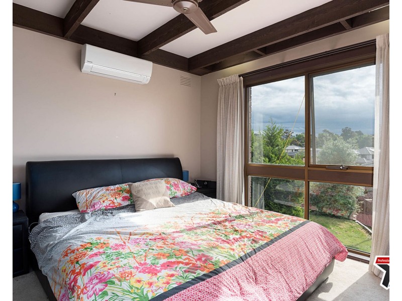 7 Roseman Road, Chirnside Park VIC 3116