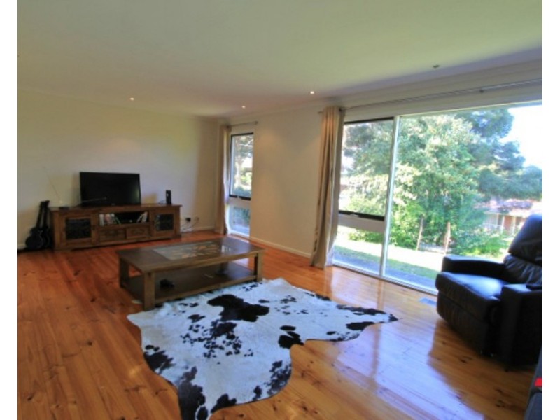 1 Mansion Place, Chirnside Park VIC 3116