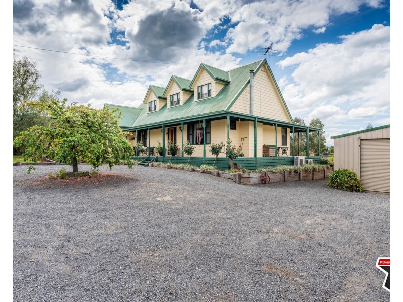 15 King Street, Yarra Glen VIC 3775