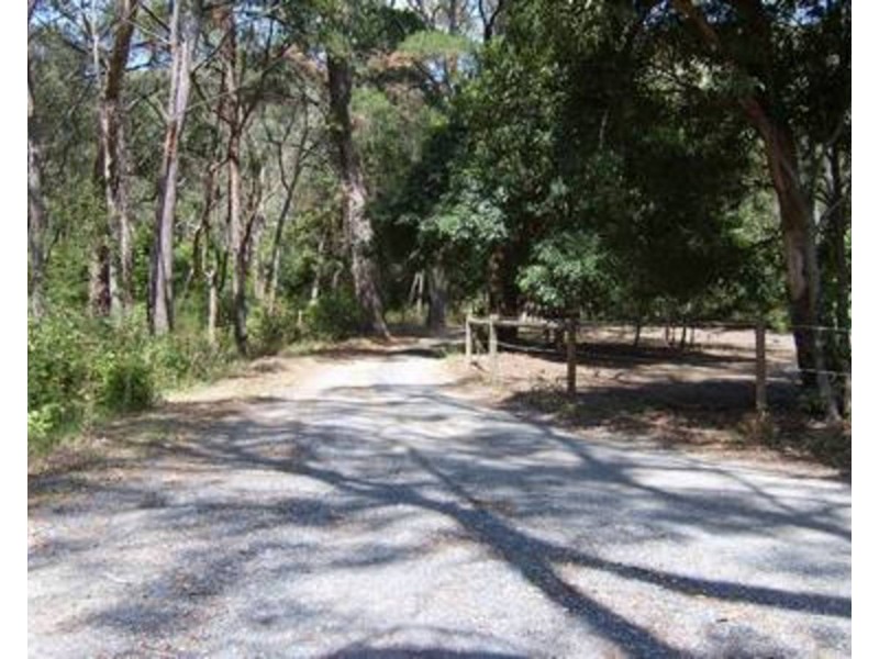 285 Sheffield Road, Montrose VIC 3765