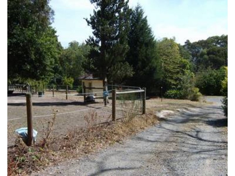 285 Sheffield Road, Montrose VIC 3765