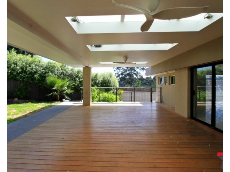 24 Myoora Drive, Mooroolbark VIC 3138